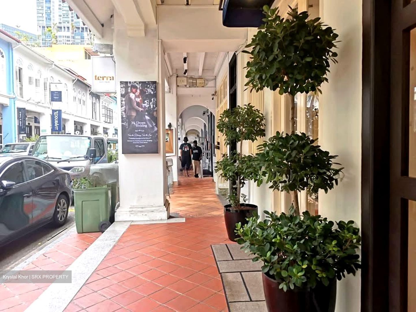 Tras Street (D2), Retail #540274801